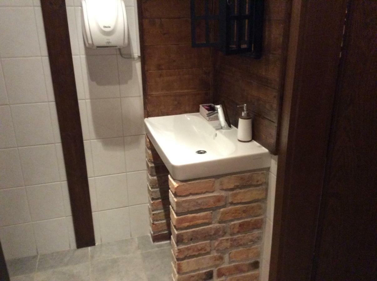Hotel Ratskeller Neustadt Dış mekan fotoğraf