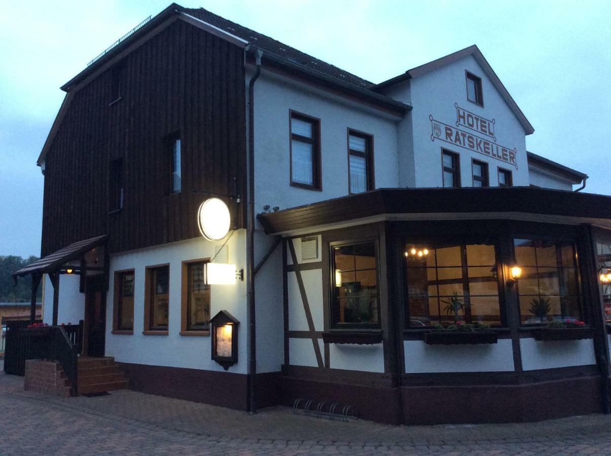 Hotel Ratskeller Neustadt Dış mekan fotoğraf