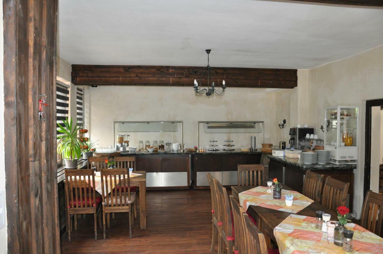 Hotel Ratskeller Neustadt Dış mekan fotoğraf