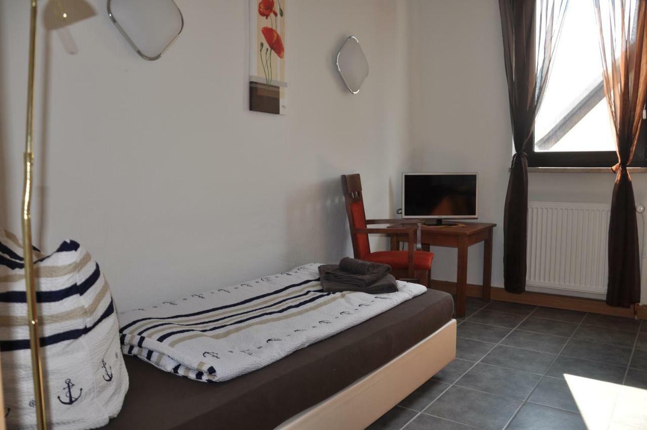 Hotel Ratskeller Neustadt Dış mekan fotoğraf